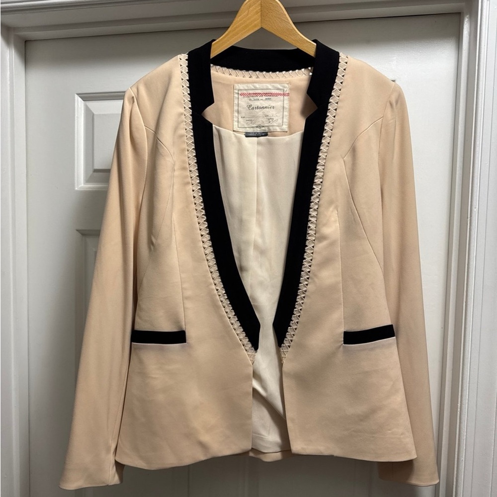 Anthropologie- Cartonnier- Cream Black Lace Trim Dera Blazer Tuxedo, Size Medium